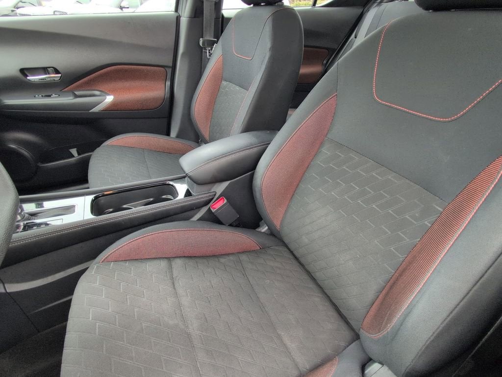 2023 Nissan Kicks SR Xtronic CVT