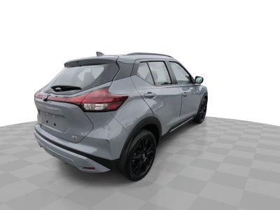 2023 Nissan Kicks SR Xtronic CVT