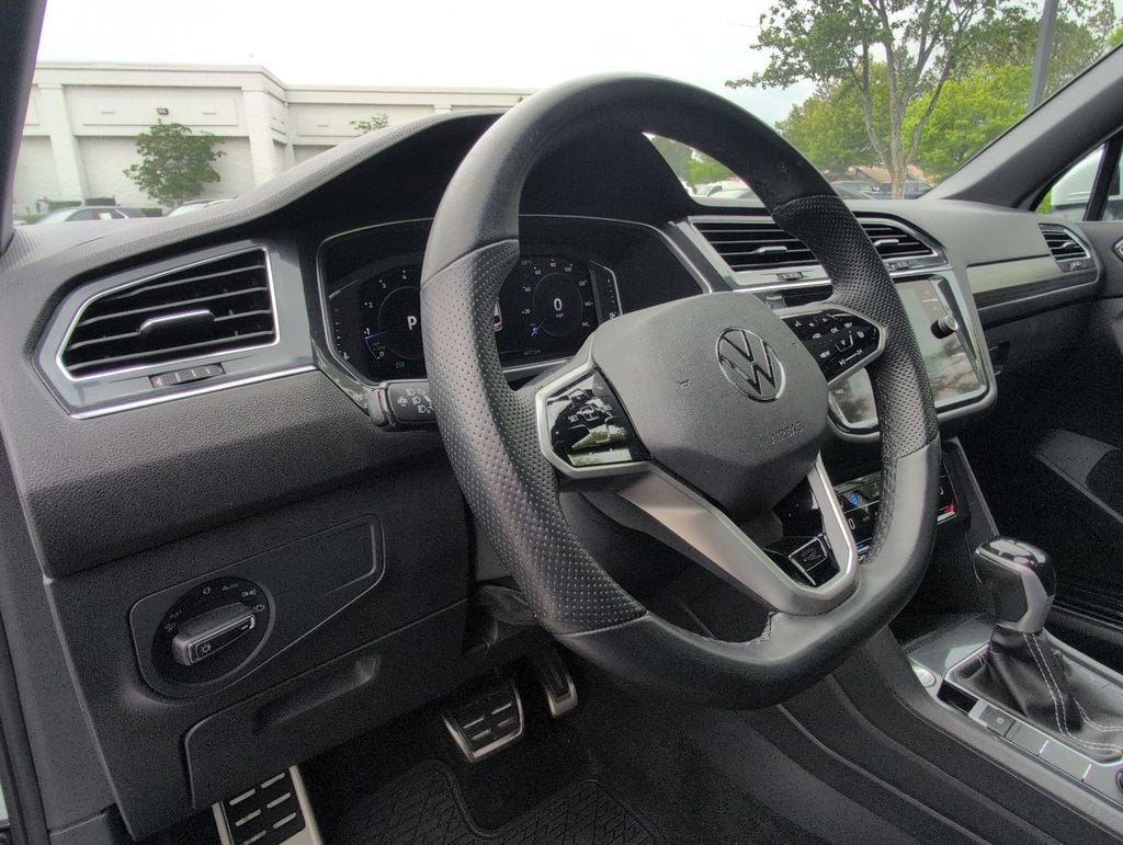 2023 Volkswagen Tiguan 2.0T SEL R-Line