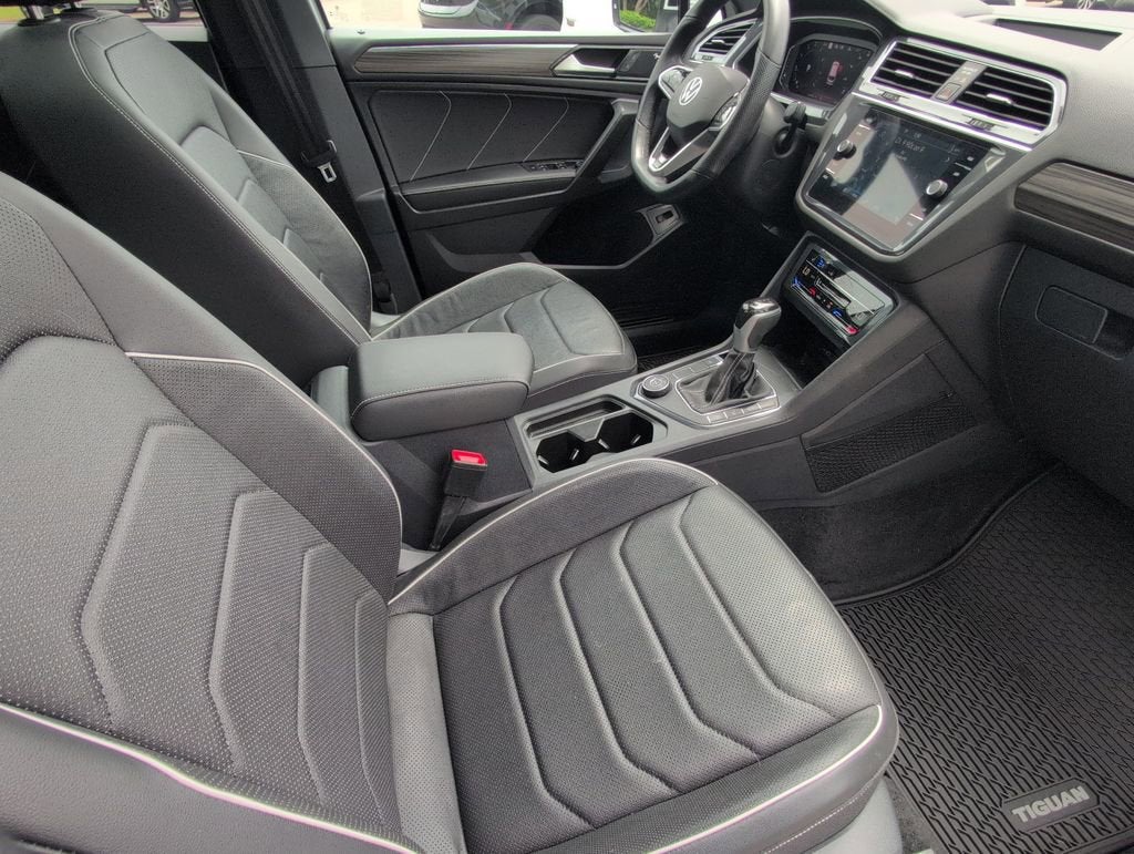 2023 Volkswagen Tiguan 2.0T SEL R-Line