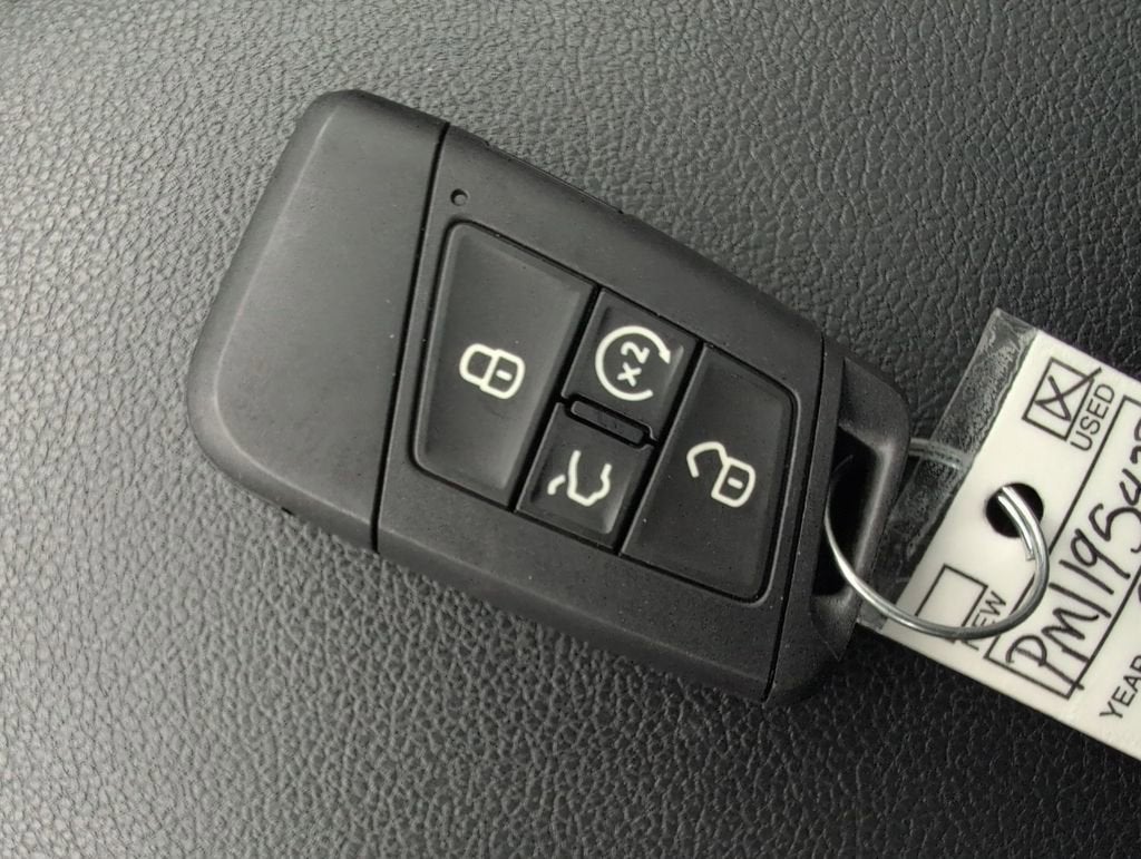 2023 Volkswagen Tiguan 2.0T SEL R-Line