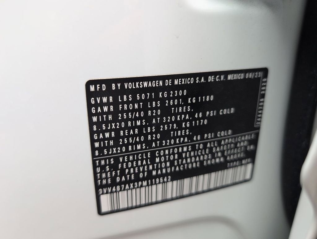 2023 Volkswagen Tiguan 2.0T SEL R-Line