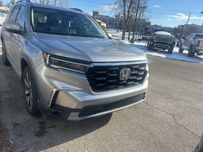 2023 Honda Pilot Touring
