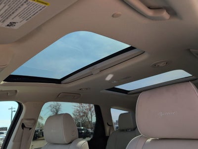 2022 Buick Enclave Avenir