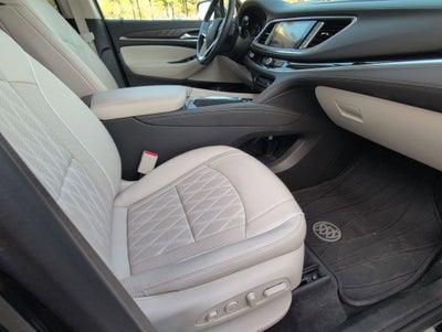 2022 Buick Enclave Avenir