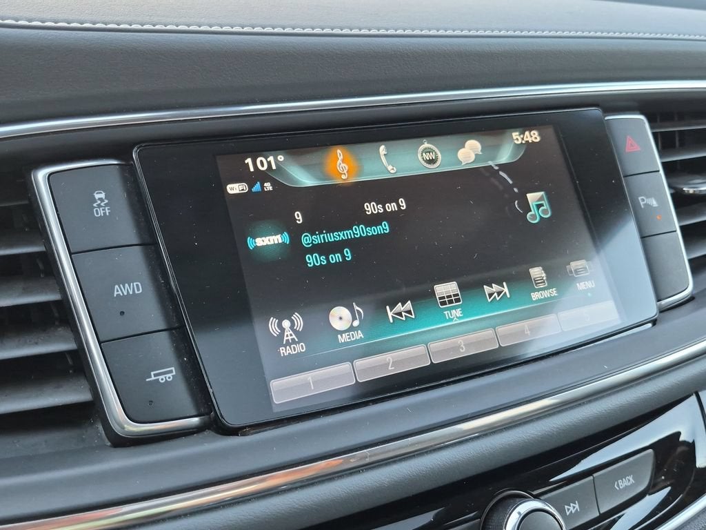 2018 Buick Enclave Essence