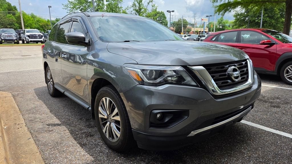 2018 Nissan Pathfinder S