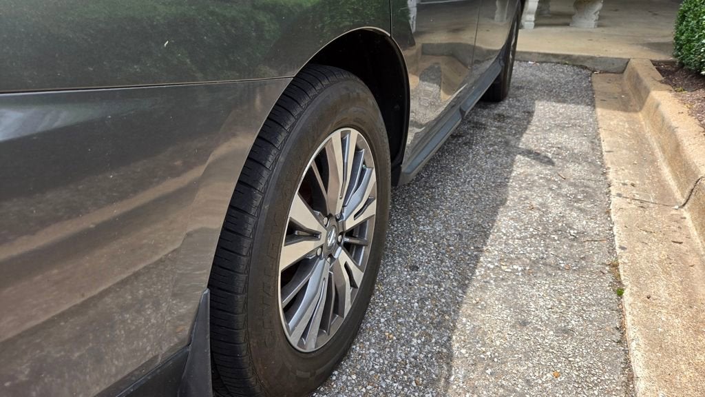 2018 Nissan Pathfinder S