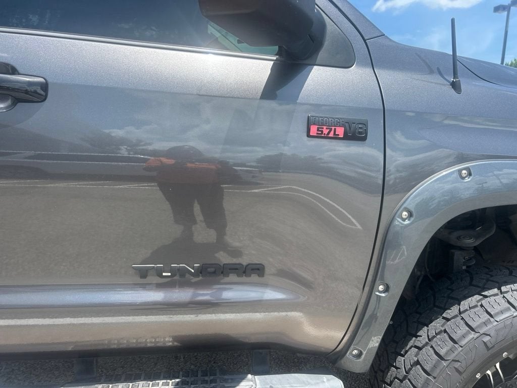 2015 Toyota Tundra SR5 5.7L V8