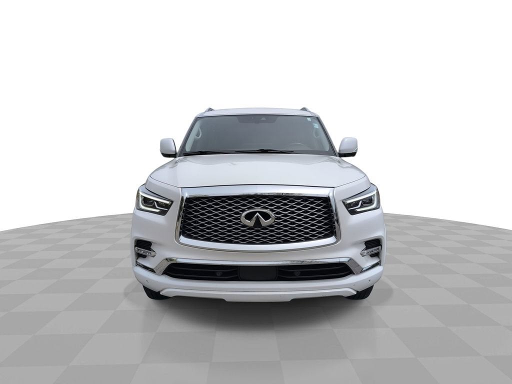 2022 INFINITI QX80 LUXE