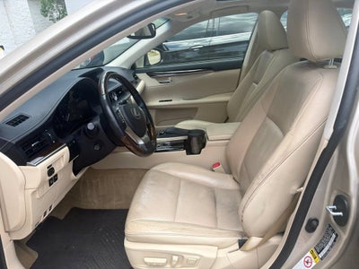 2015 Lexus ES 350 Crafted Line