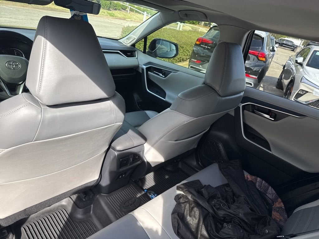 2020 Toyota RAV4 Limited