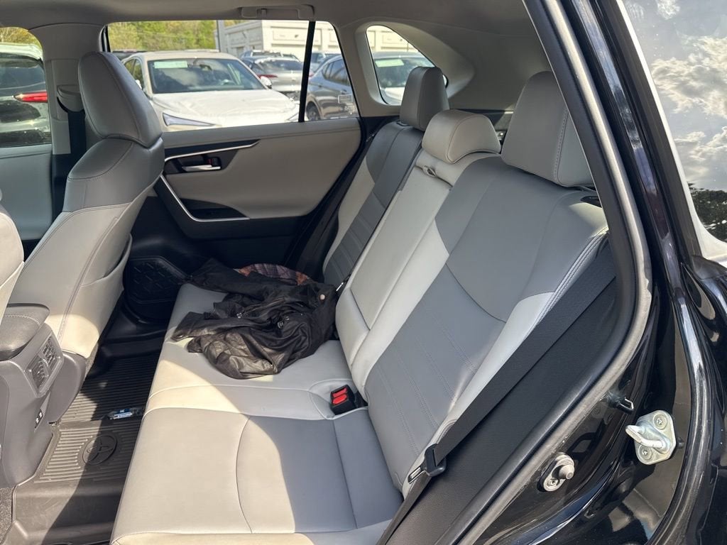 2020 Toyota RAV4 Limited