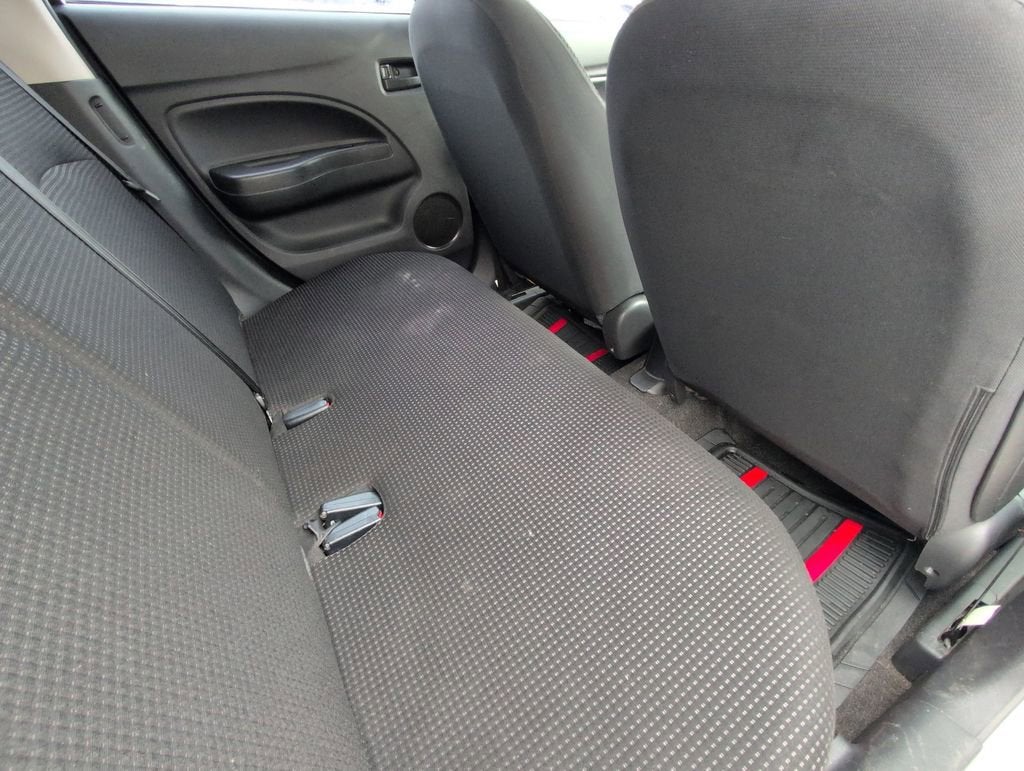 2015 Mitsubishi Mirage ES