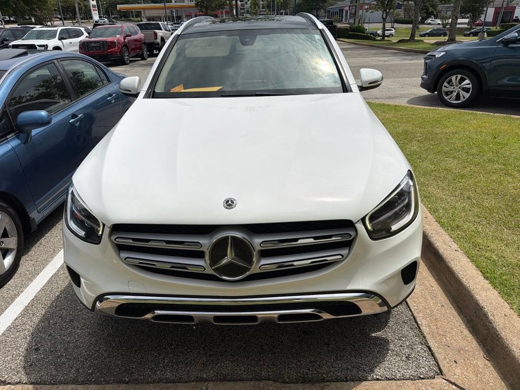 2020 Mercedes-Benz GLC 300 GLC 300