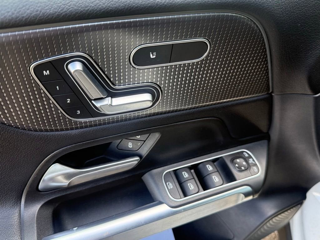2022 Mercedes-Benz GLB 250 4MATIC®