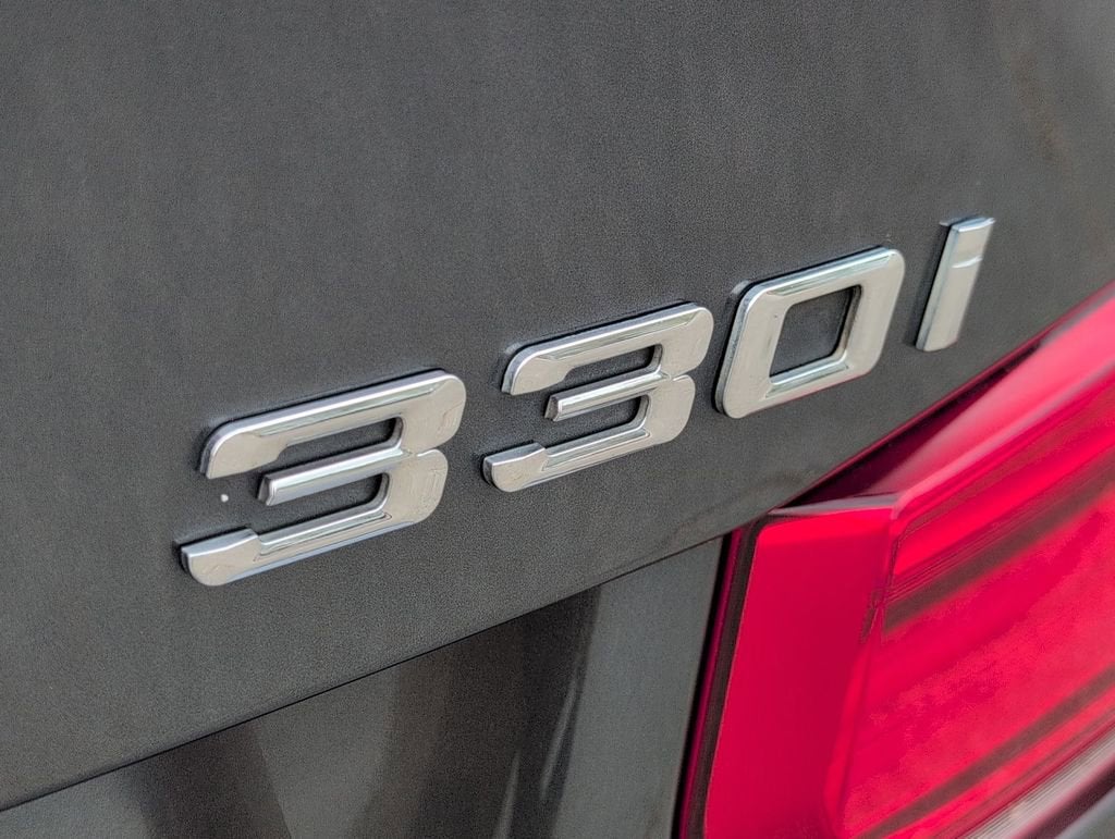 2017 BMW 330i 330i