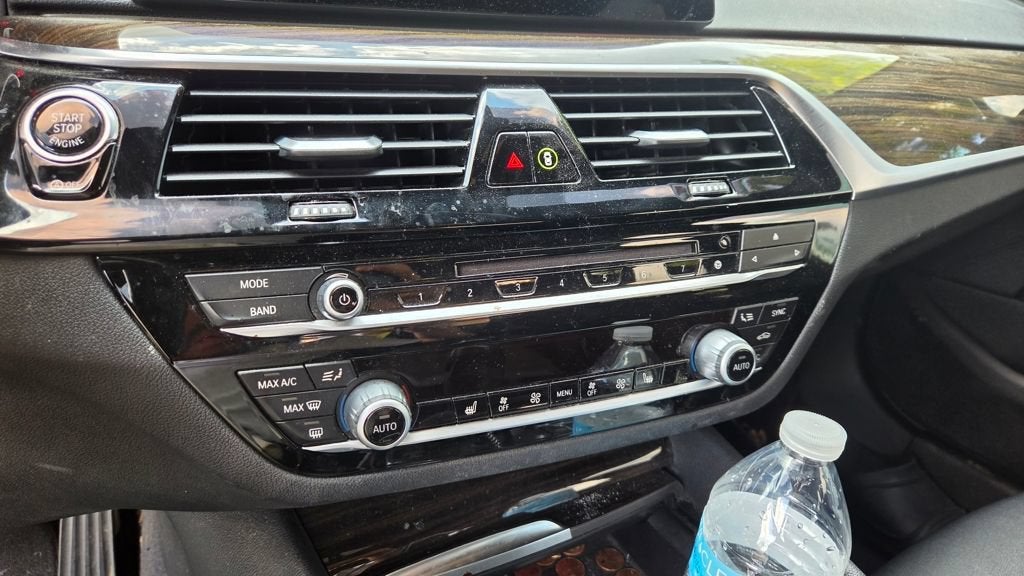 2019 BMW 530i 530i