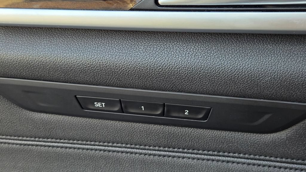 2019 BMW 530i 530i