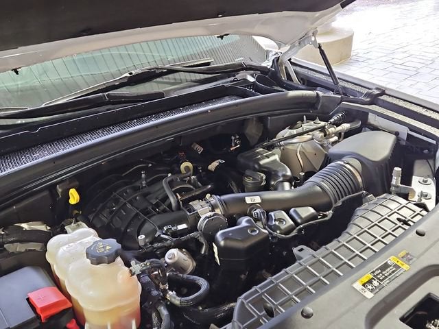 2023 Jeep Grand Cherokee L Altitude 4x2