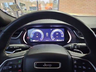 2023 Jeep Grand Cherokee L Altitude 4x2