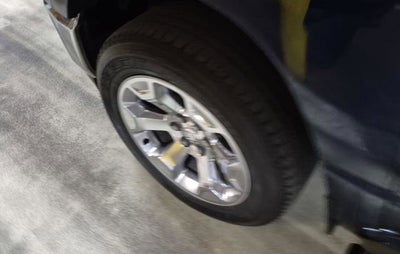 2022 RAM 1500 Big Horn Crew Cab 4x4 5'7" Box