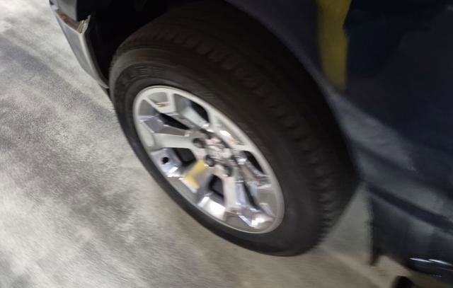 2022 RAM 1500 Big Horn Crew Cab 4x4 5'7" Box