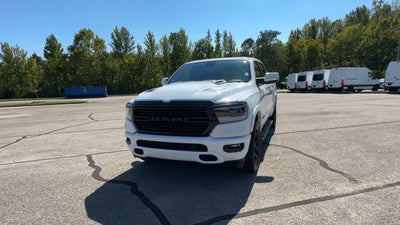 2020 RAM 1500 Laramie Crew Cab 4x4 5'7" Box