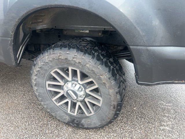 2017 Ford Super Duty F-250 SRW Lariat