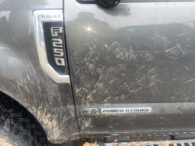 2017 Ford Super Duty F-250 SRW Lariat