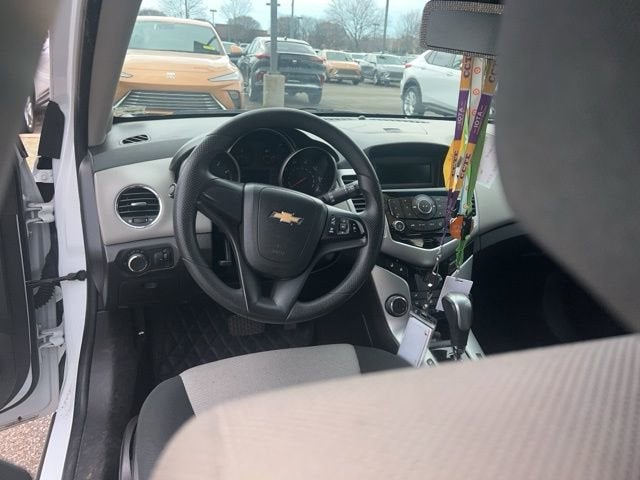 2011 Chevrolet Cruze LS