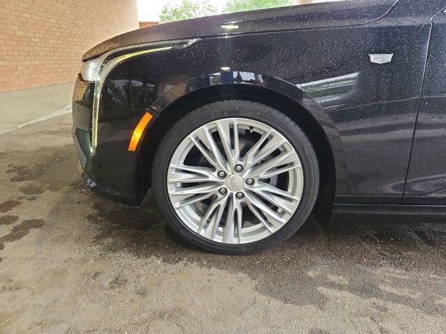 2023 Cadillac CT4 Premium Luxury