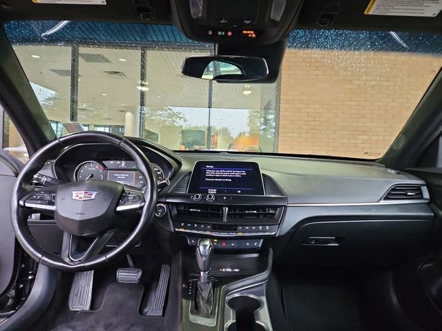 2023 Cadillac CT4 Premium Luxury