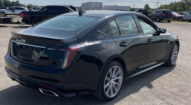 2022 Cadillac CT5 Sport