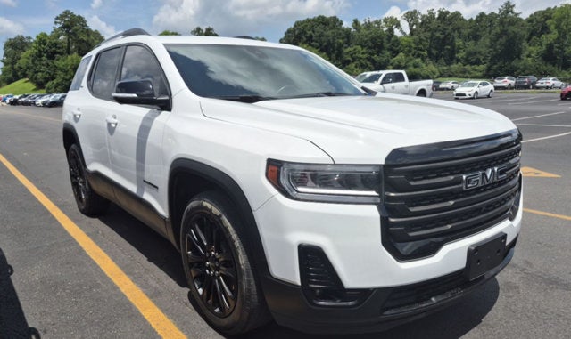 2023 GMC Acadia SLT