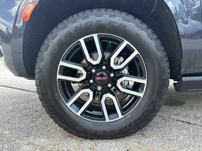 2023 GMC Yukon AT4