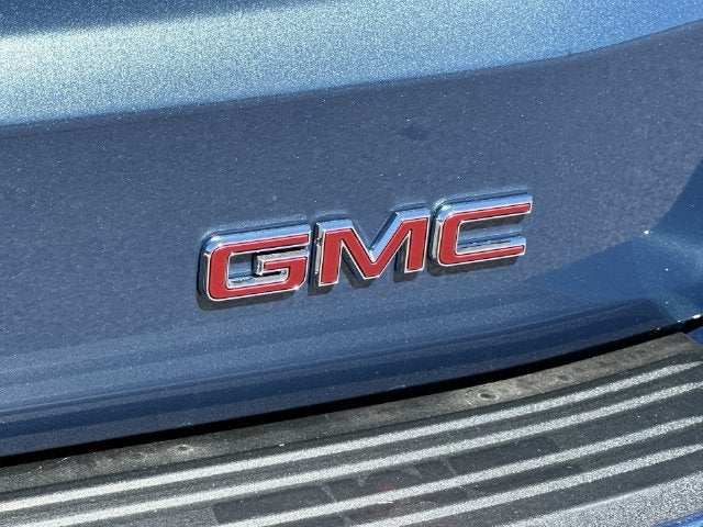 2026 GMC Yukon Denali - Photo 12