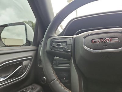 2023 GMC Yukon XL AT4