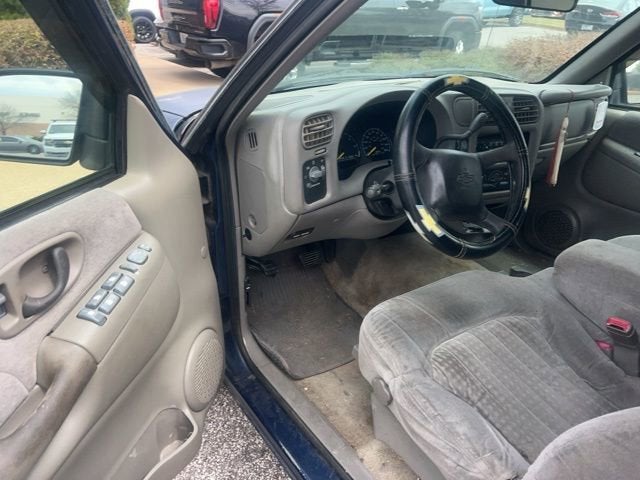 2000 Chevrolet Blazer LS