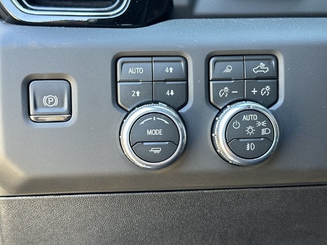 2026 GMC Sierra 2500HD AT4 - Photo 18