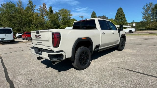 2026 GMC Sierra 2500HD AT4 - Photo 8