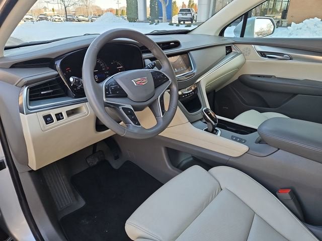 2017 Cadillac XT5 Luxury AWD