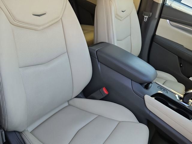 2017 Cadillac XT5 Luxury AWD