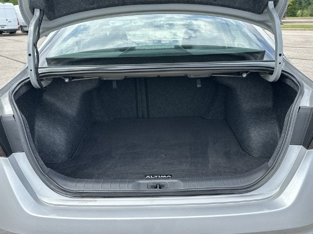2022 Nissan Altima S FWD