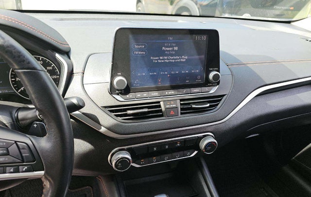 2022 Nissan Altima SR FWD