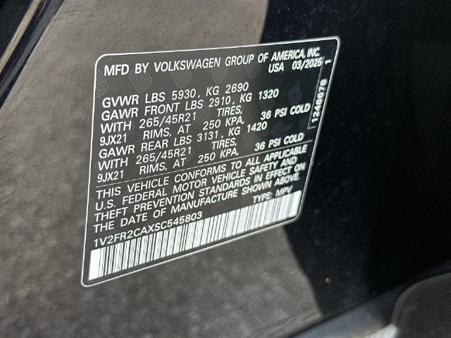 2025 Volkswagen Atlas 2.0T SEL Premium R-Line