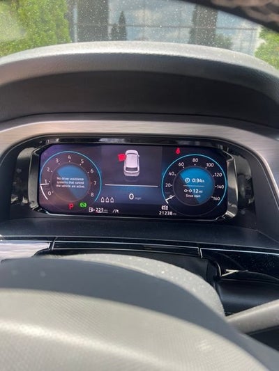 2024 Volkswagen Atlas Cross Sport 2.0T SE w/Technology