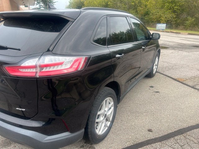2023 Ford Edge SE