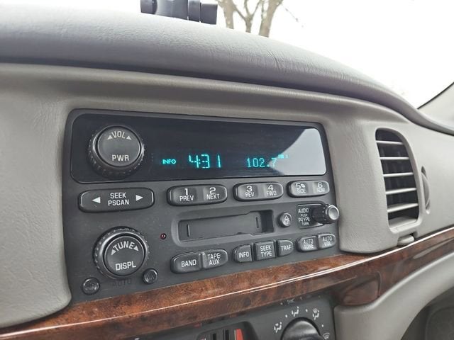 2005 Chevrolet Impala Base