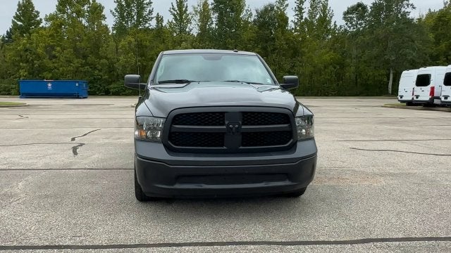 2022 RAM 1500 Classic Tradesman Crew Cab 4x4 5'7" Box